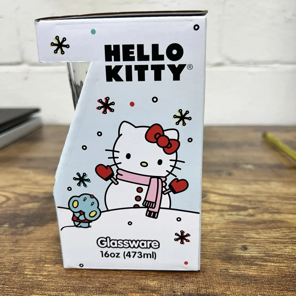 Hello Kitty Christmas 16‎ oz. Glassware/New Peppermint Bow Candy cane Red White